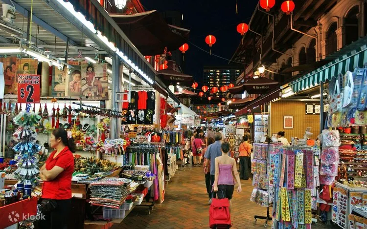 唐人街夜市.webp